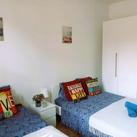 Private By El Born ホステル